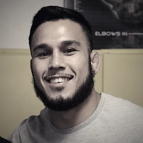 Brad Tavares